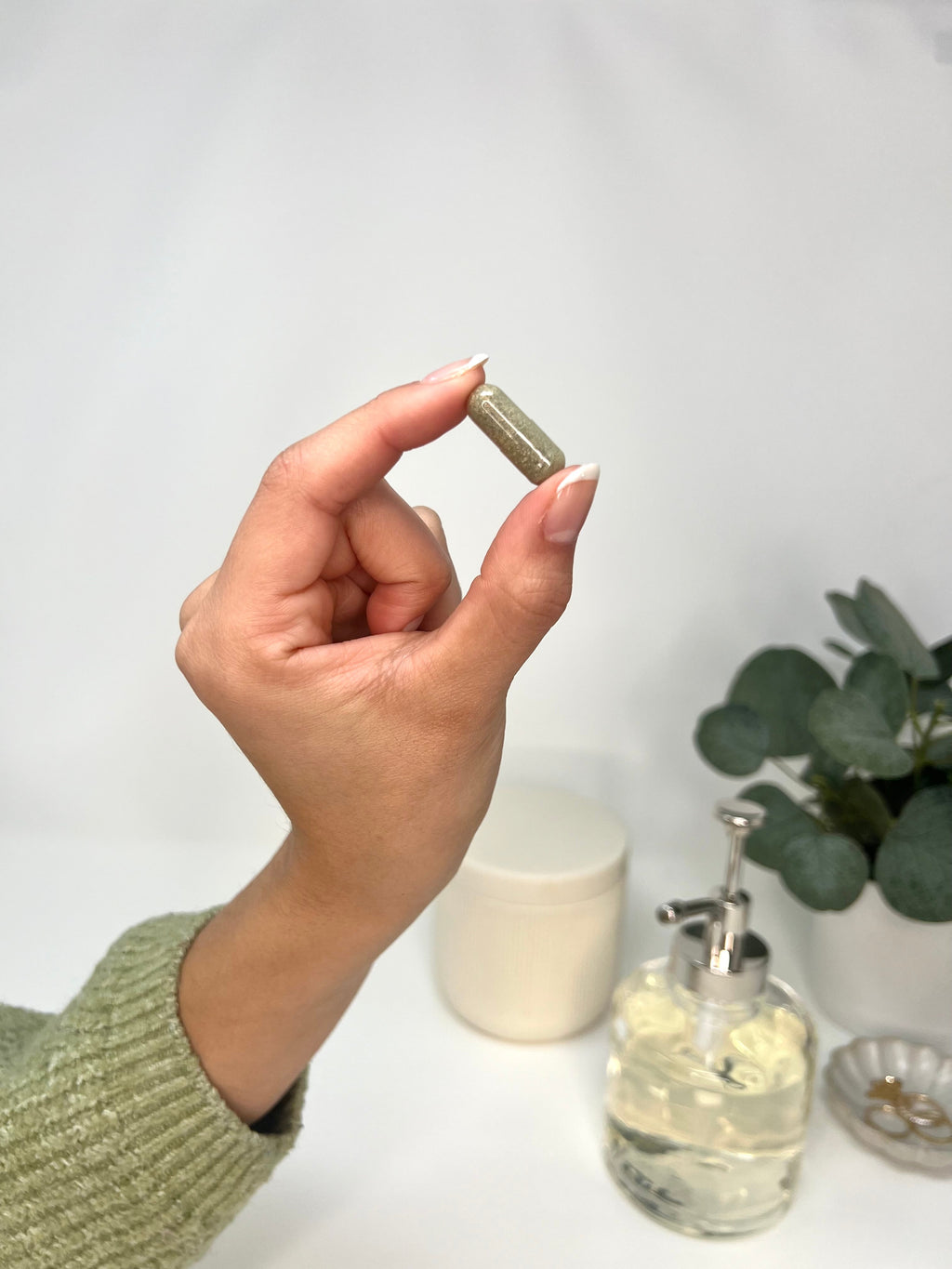 NeuEve Multivitamin | Complete Daily Supplement for Women in Menopause